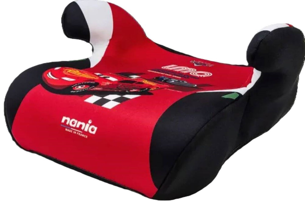 Osann Alpha i-Size Kindersitzerhöhung 126–150 cm – ultraleicht, ergonomisch, mit Gurtführung, Disney Cars Design