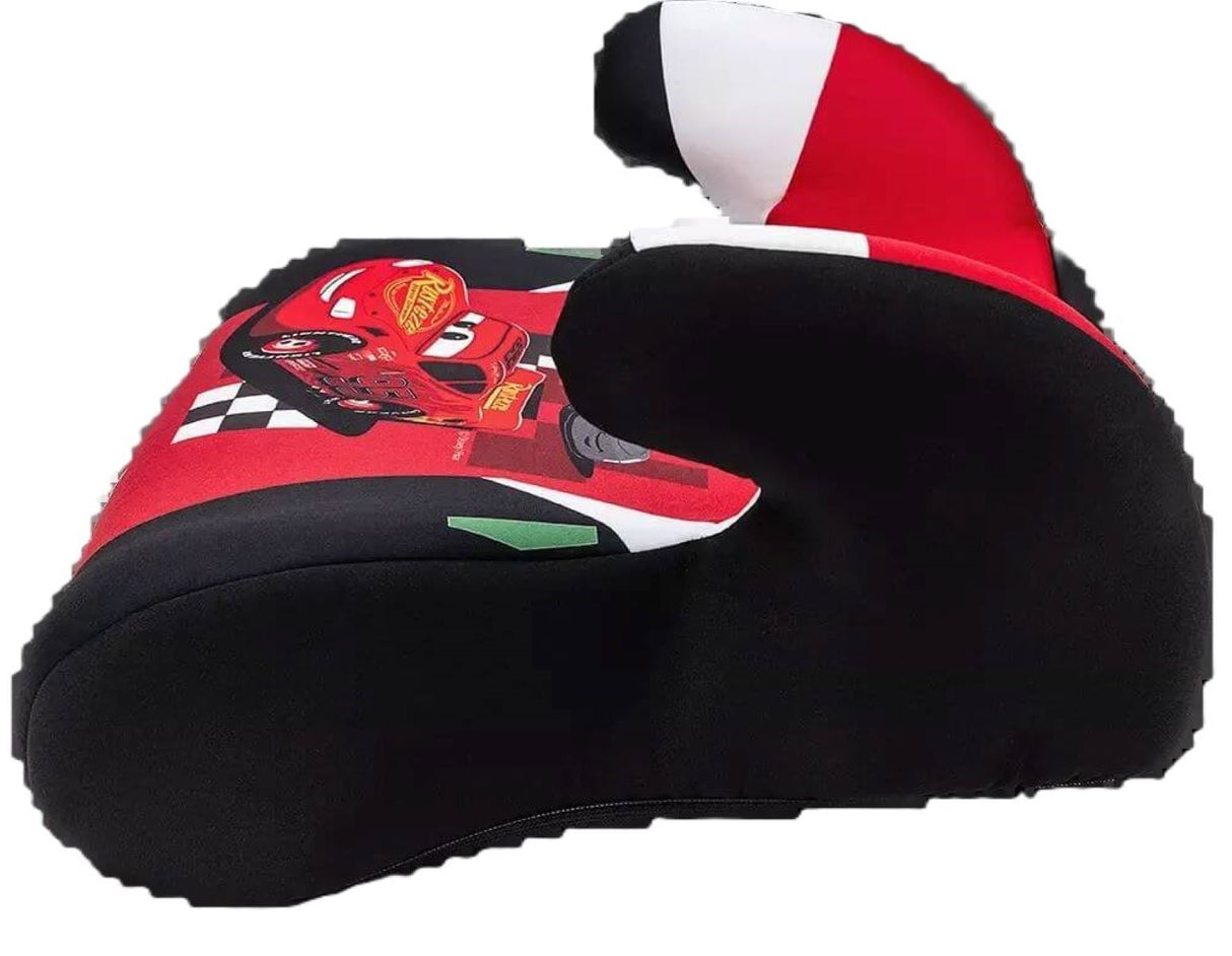 Osann Alpha i-Size Kindersitzerhöhung 126–150 cm – ultraleicht, ergonomisch, mit Gurtführung, Disney Cars Design