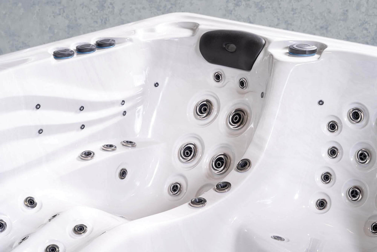 PureHaven Imperia American Outdoor-Whirlpool 230x230 cm für 6 Personen mit 71 Massagedüsen Heizung LEDs Thermoabdeckung Farbe Sterling Silber/Grau