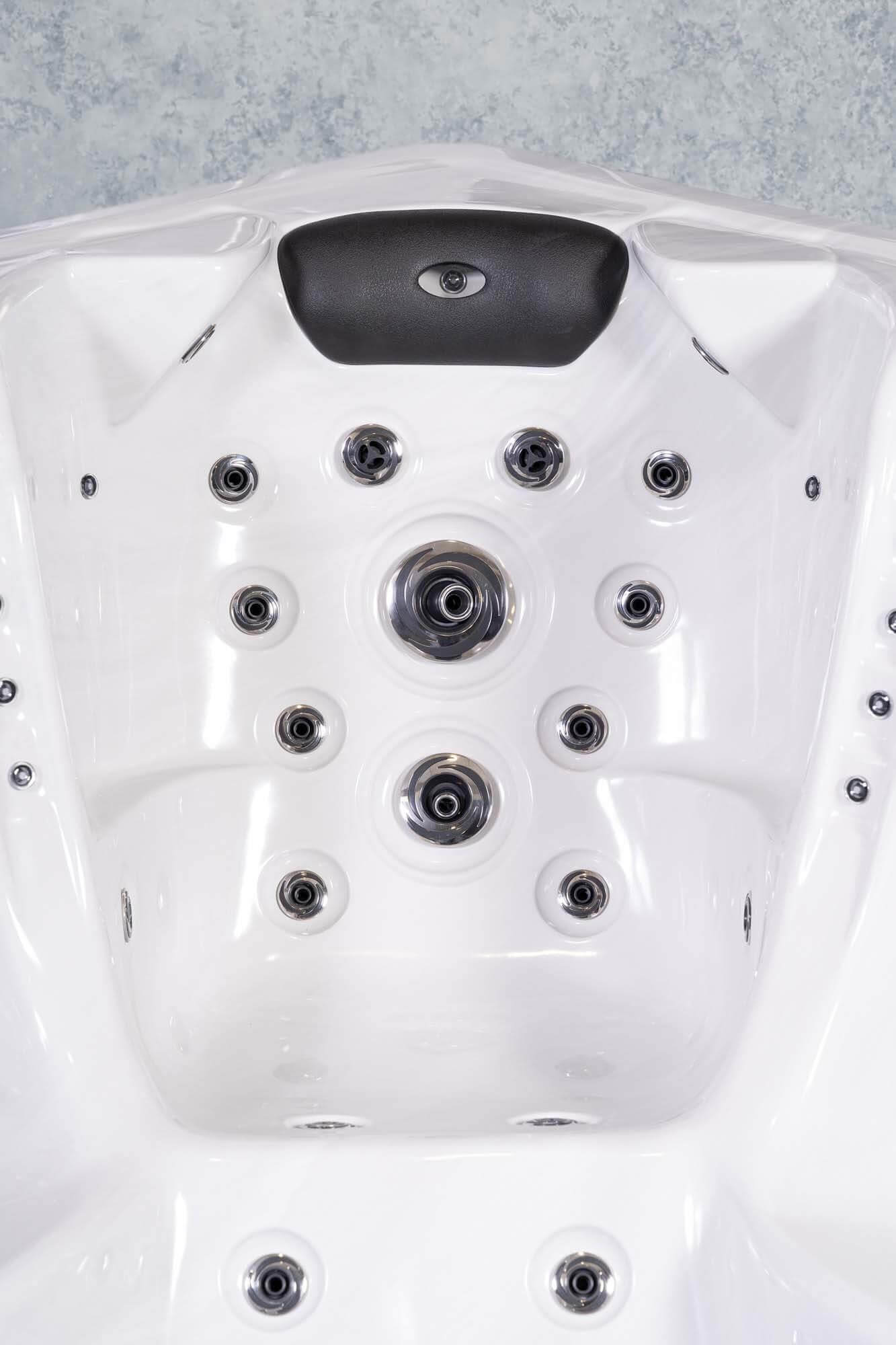 PureHaven Imperia American Outdoor-Whirlpool 230x230 cm für 6 Personen mit 71 Massagedüsen Heizung LEDs Thermoabdeckung Farbe Sterling Silber/Grau