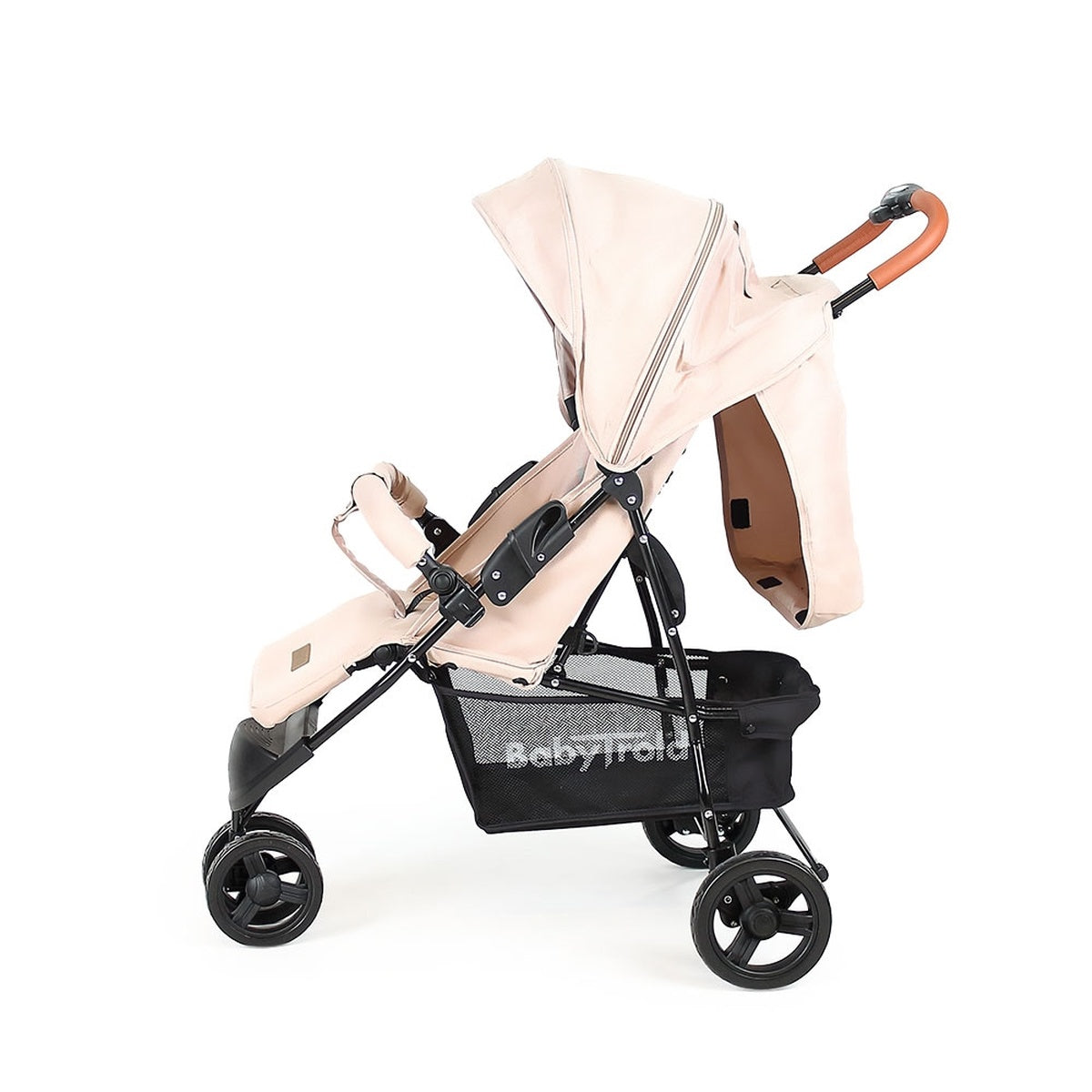 Babytrold Buggy sand Seitenanschicht aufrechter Sitz halb offener Sonnenschutz