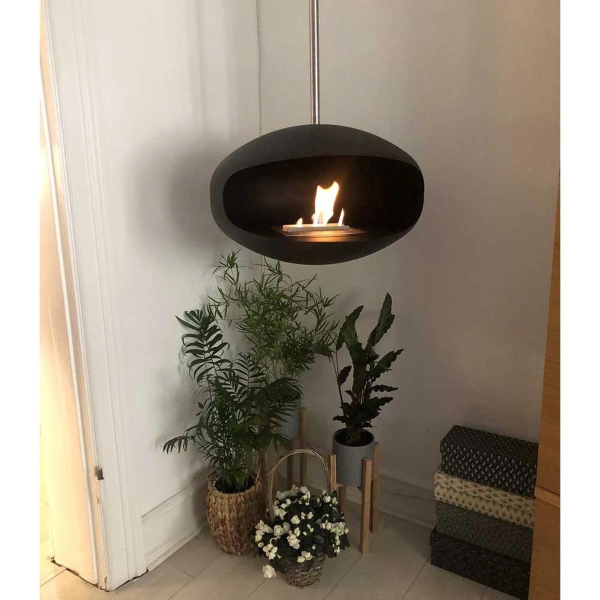 CACH Fires Cocoon Aeris, Bioethanol-Kamin in Schwarz mit verstellbarem Edelstahlstab, Bioethanol-Deckenkamin, 3 kW, elegant und modern.