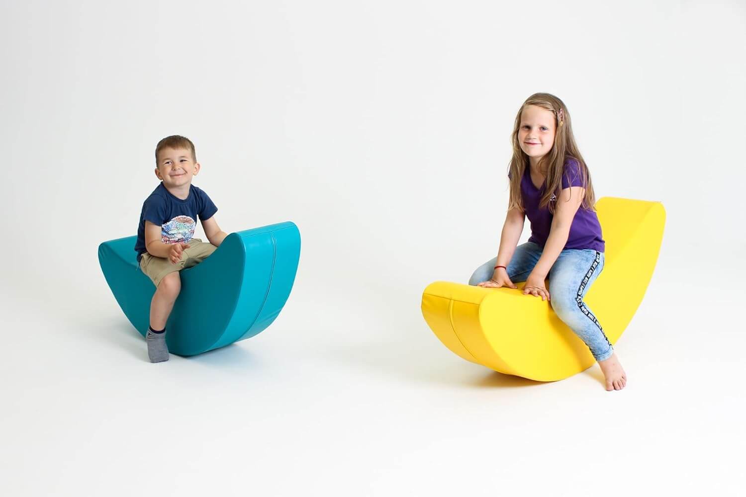 IGLU Schaukelspielzeug IGLU XL -Schaukelpferd Banane in versch. Farben - Baustein aus Schaumstoff