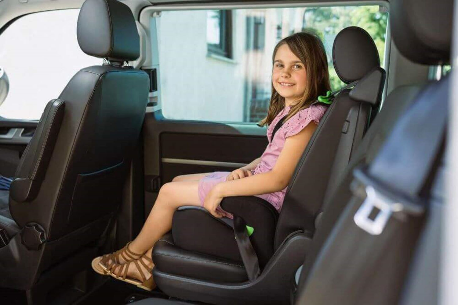 Osann Junior Gurtfix i-Size Sitzerhöhung 126–150 cm – Nero