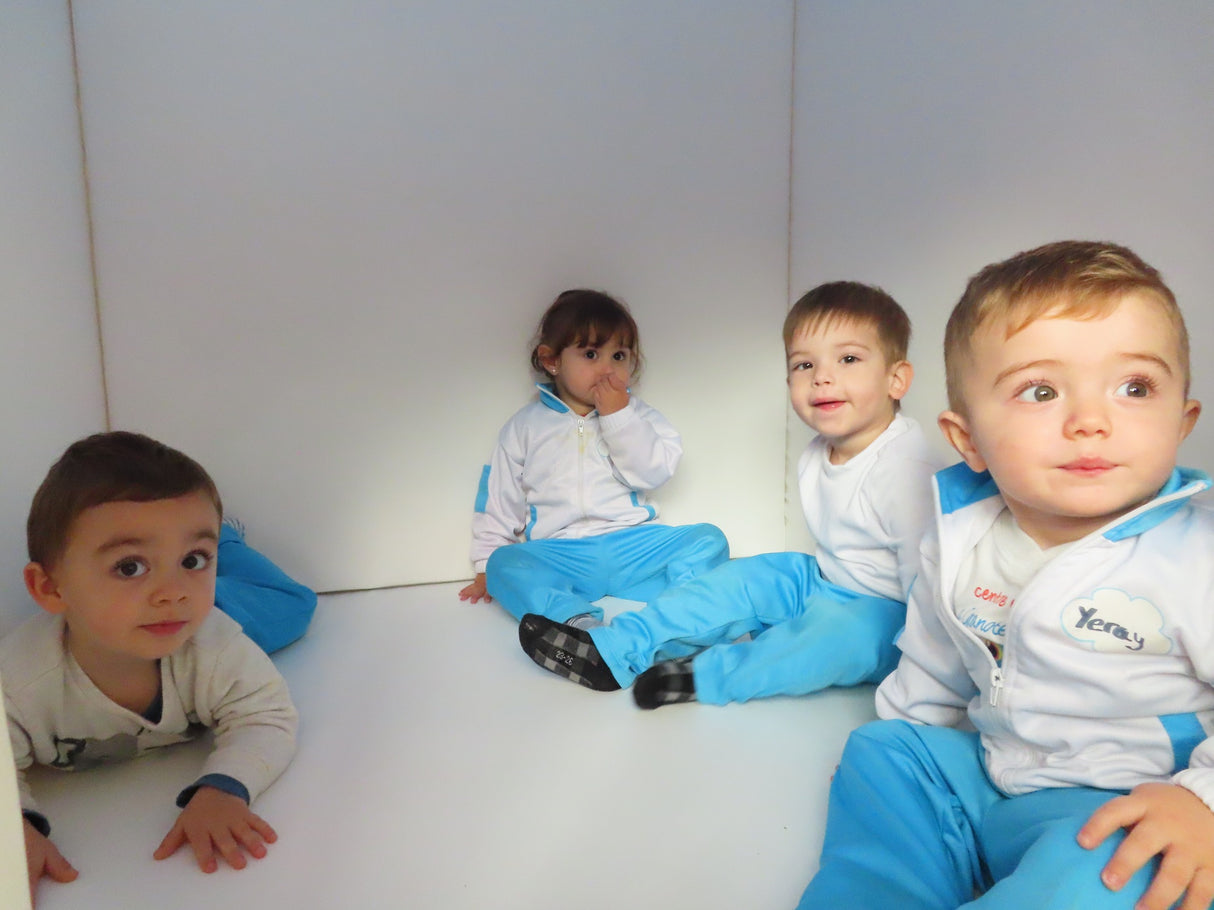 Sumo Didactic - Sensorik-Haus für Kinder – robustes, antibakterielles und hygienisches Spielhaus, fördert sensorische Wahrnehmung und Entspannung