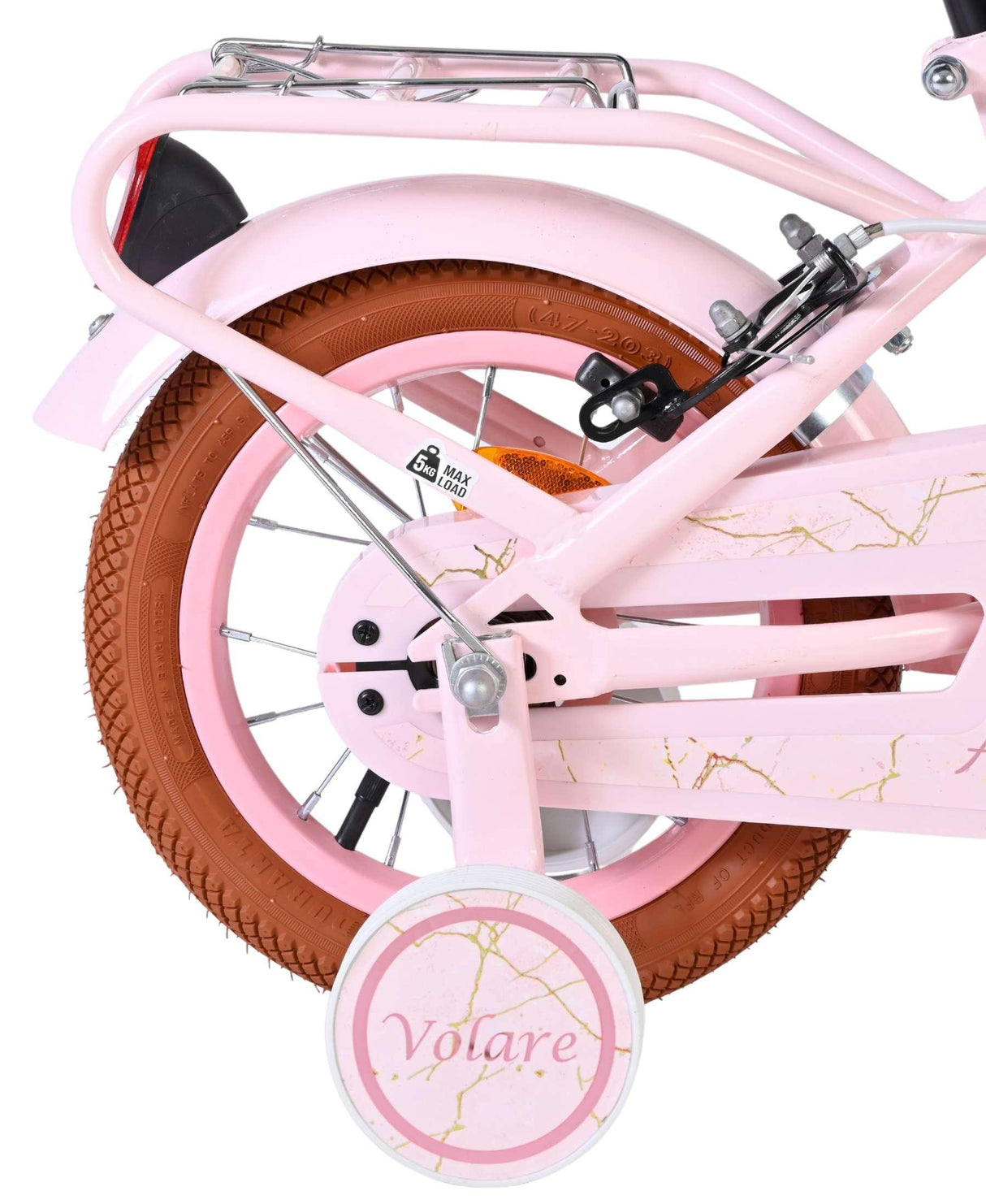 Rosa Fahrrad mit braunem Reifen und Stützrad, dekorative Details sichtbar
