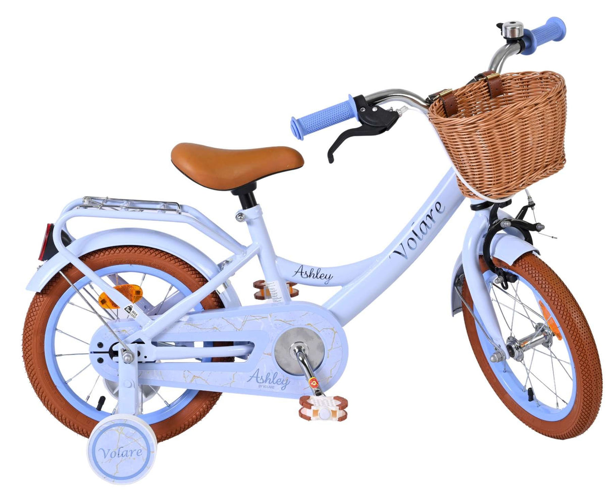 Blaues Kinderfahrrad mit Korb, braunem Sattel und Reifen