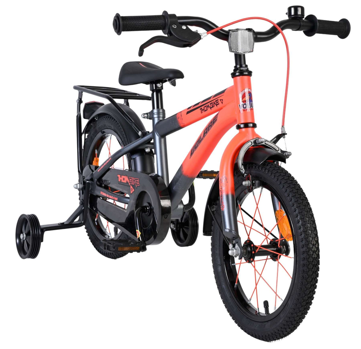 Kinderfahrrad in Orange und Schwarz mit Stützrädern und Gepäckträger