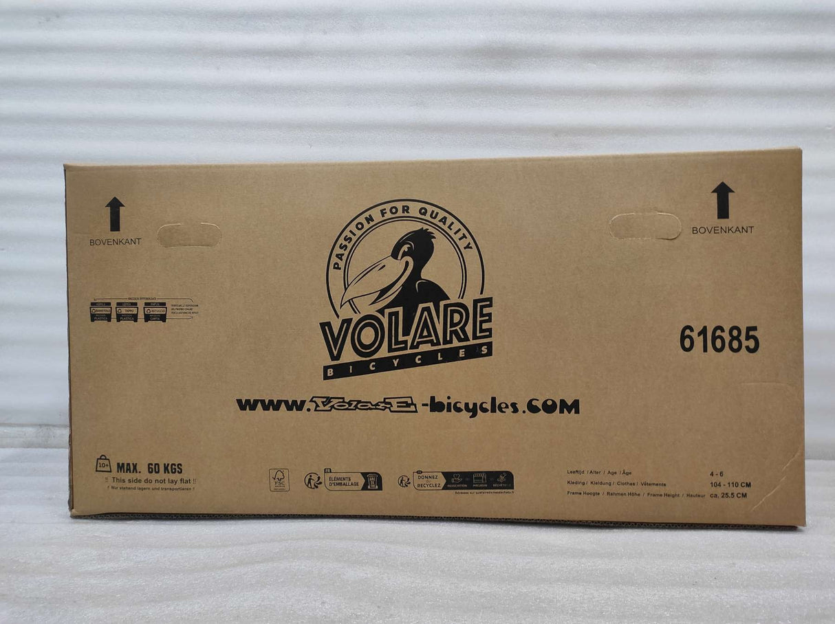 Kartonverpackung für ein Fahrrad mit Logo und Gewichtsangabe