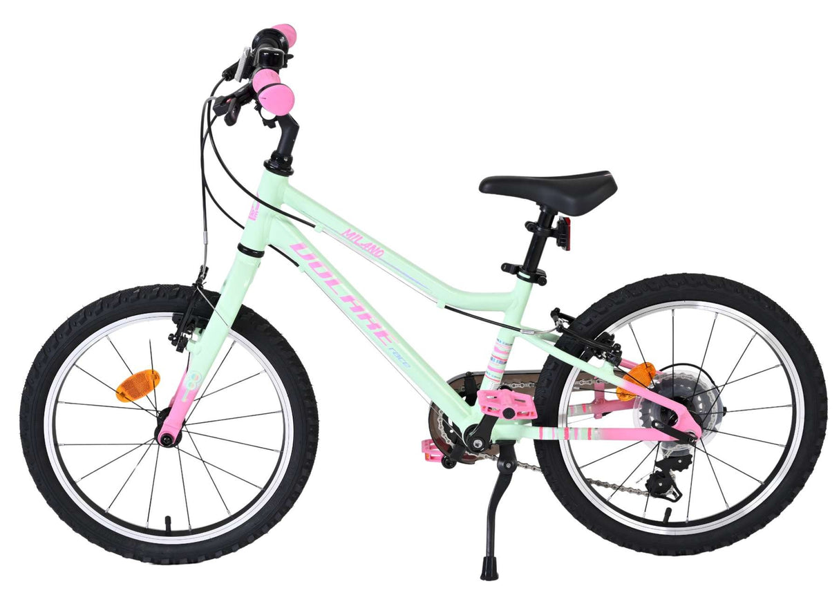Kinderfahrrad in Mintgrün mit pinken Akzenten und 20-Zoll-Rädern