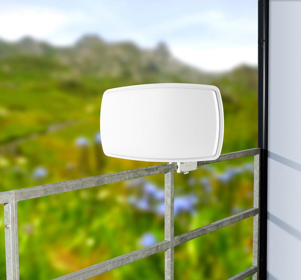 esoSAT Satelliten-Flachantenne FA-320.HD mit digitalem Twin-LNB SAT Parabolantenne