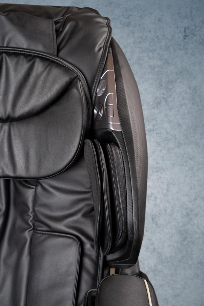 PureHaven Massage-Sessel Knet- und Klopfmassage Heizfunktion Bluetooth USB Sprachsteuerung schwarzes PU-Leder Fuß- Rücken- und Gesäßmassage