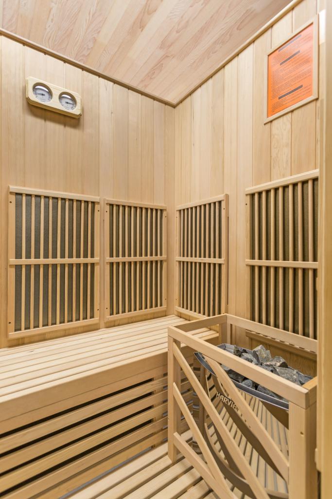 PureHaven Infrarotsauna 120x160x200 cm für 4 Personen Saunaofen aus kanadisches Hemlock-Tannenholz energiesparend Schöpfkelle Saunasteine