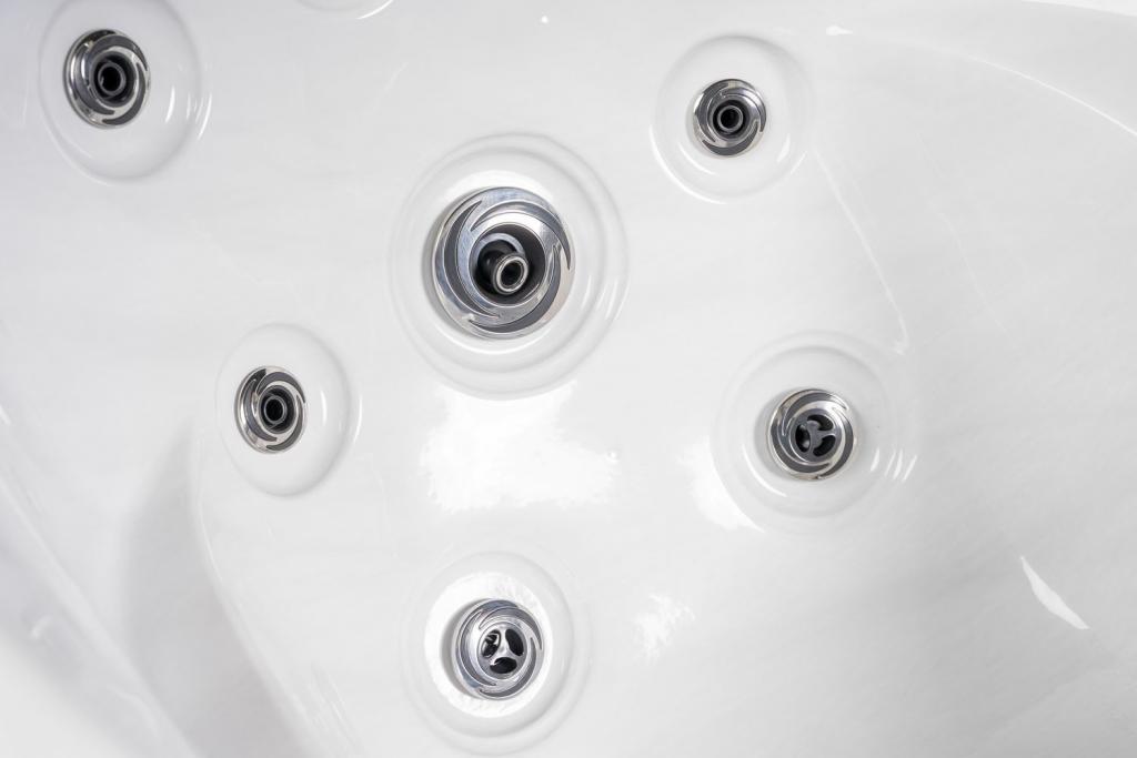 PureHaven American Outdoor-Whirlpool 220x156 cm für 3 Personen mit 77 Wasserdüsen und 10 Luftdüsen Thermoabdeckung LEDs Farbe Sterling Silber/Grau