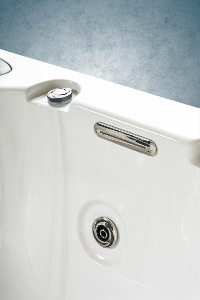 PureHaven American Outdoor-Whirlpool 230x230 cm für 6 Personen mit 71 Massagedüsen Heizung LEDs Thermoabdeckung Farbe Sterling Silber/Grau