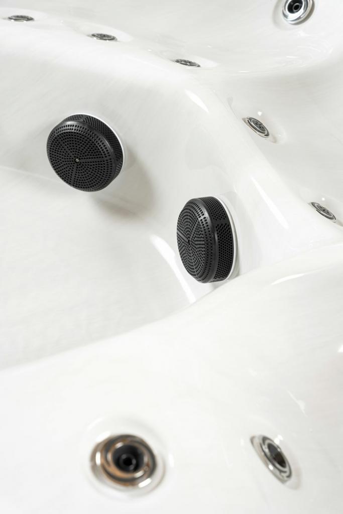 PureHaven American Outdoor-Whirlpool 230x230 cm für 6 Personen mit 71 Massagedüsen Heizung LEDs Thermoabdeckung Farbe Sterling Silber/Grau