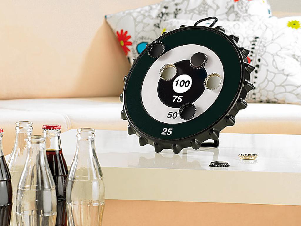 Playtastic Magnetisches Kronkorken-Dartspiel Dart Darten Spicker Magnet Kron Korken