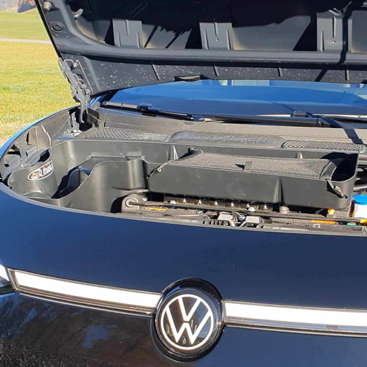 Nachrüstbarer Frunk für VW ID.7, ID.7 Tourer Pro/ Pro S / GTX / Business inkl. Gepäcknetz |zusätzlicher Stauraum im Motorraum |einfache Montage
