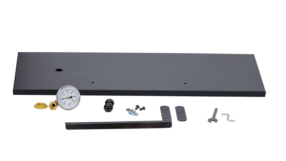 Einzelteile: Tür und Griff des Räucherofens DUO