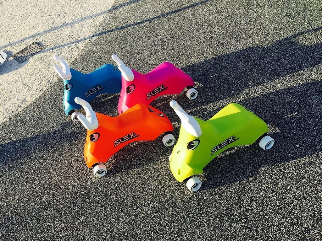 SLEX RodeoBull Rutschfahrzeug in grün Kinder Rutschauto ABEC 3 Longboard Rollen bis 35kg