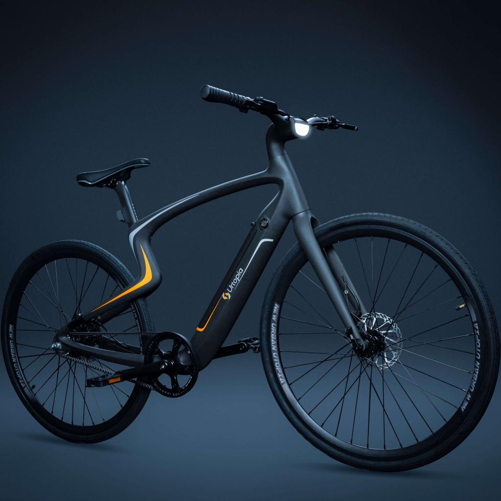 NewUrtopia Smartes Carbon E-Bike Sirius Gr. L 35Nm Blinker Anti Diebstahl Navi App Sprachsteuerung