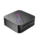 Blackview MP100 Mini PC – Vorderansicht schräg links, kompakter schwarzer Mini-PC mit modernem Design und beleuchtetem Logo