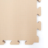 Bodenmatte aus schaumigem Material in hellem Beige mit Struktur