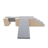 Modulares Spielset mit Treppe und Rampe in neutralen Farben