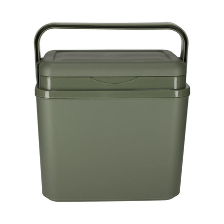 Vorderansicht der Norländer Kühlbox in der Farbe Grün zur Präsentation des frischen, naturnahen Designs.