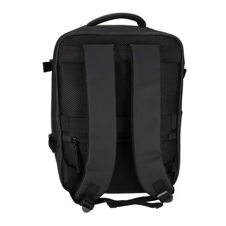 Rückseite des Rucksacks mit Gurten