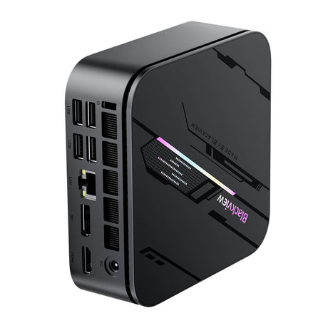 Blackview MP100 Mini PC – Seitlich aufgestellt mit Sicht auf die Unterseite und Rueckseite mit USB, LAN und HDMI Ports