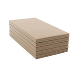 Stapelhocker in beige, aus weichem Material, ideal für Sitzgelegenheiten