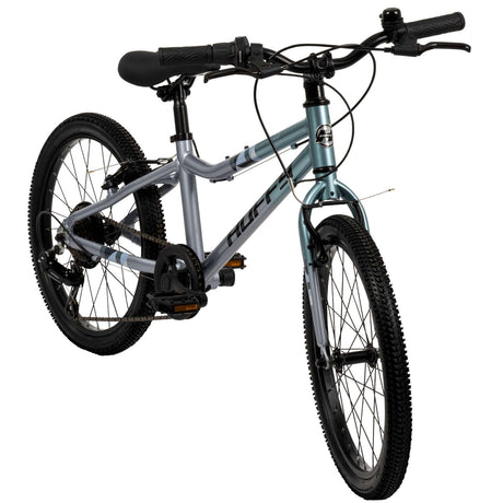 Mountainbike in Blau-Grau mit zwei Reifen und schwarzem Sattel