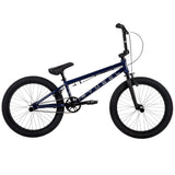 Blaues BMX-Fahrrad mit schwarzen Reifen und einfacher Rahmenkonstruktion