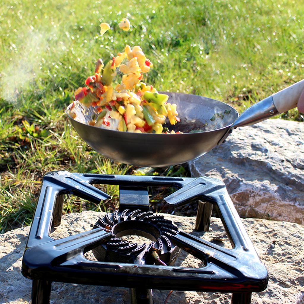 Hockerkocher-Set (klein) mit Zündsicherung, mit Stahl-Wok Ø 30 cm - ideal für Camping und Profiköche 4kW