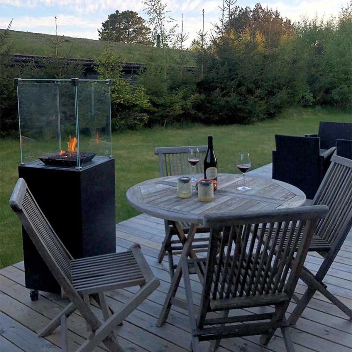 CACH Fires Muztag Malaga Terrassenheizung, freistehender Gasofen, 7,3 kW, für gemütliche Wärme auf Ihrer Terrasse.