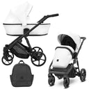 Weißer Kombikinderwagen in drei Ansichten: links Seitenansicht mit Babywanne, rechts Frontansicht mit Sportsitz, unten Vorderansicht eines passenden Rucksacks.
