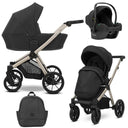 Kombikinderwagen in drei Ansichten: links Seitenansicht mit Babywanne, rechts Frontansicht mit Sportsitz, unten Vorderansicht eines passenden Rucksacks, rechts oben Ansicht eines passenden Autositz dazu.