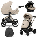 Kombikinderwagen in drei Ansichten: links Seitenansicht mit Babywanne, rechts Frontansicht mit Sportsitz, unten Vorderansicht eines passenden Rucksacks, rechts oben Ansicht eines passenden Autositz dazu.