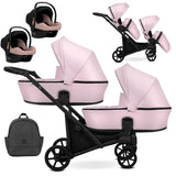 Zwillingskinderwagen-Set, Ansicht bestehend aus zwei 3-in-1 Kinderwagen in Pink mit schwarzem Rahmen sowie einer Tasche und 2x Kinderautositz.