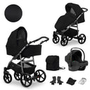 Kombikinderwagen in zwei Ansichten: links Seitenansicht mit Babywanne, rechts Frontansicht mit Sportsitz, unten Vorderansicht einer passenden Tragetasche und zwei Zubehörtaschen, rechts unten Ansicht eines passenden Autositzes dazu.