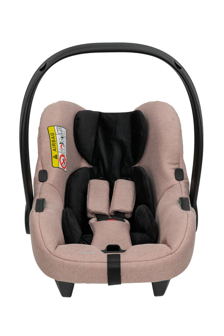 Draufsicht eines modernen Kinderautositzes in Pink.