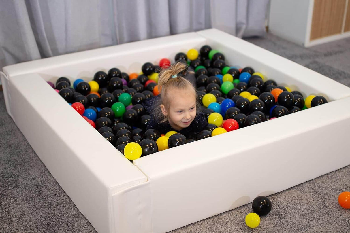 IGLU Softplay XL Bällebad – in Weiß