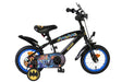 Schwarzes Kinderfahrrad mit Batman-Motiv und blauen Reifen