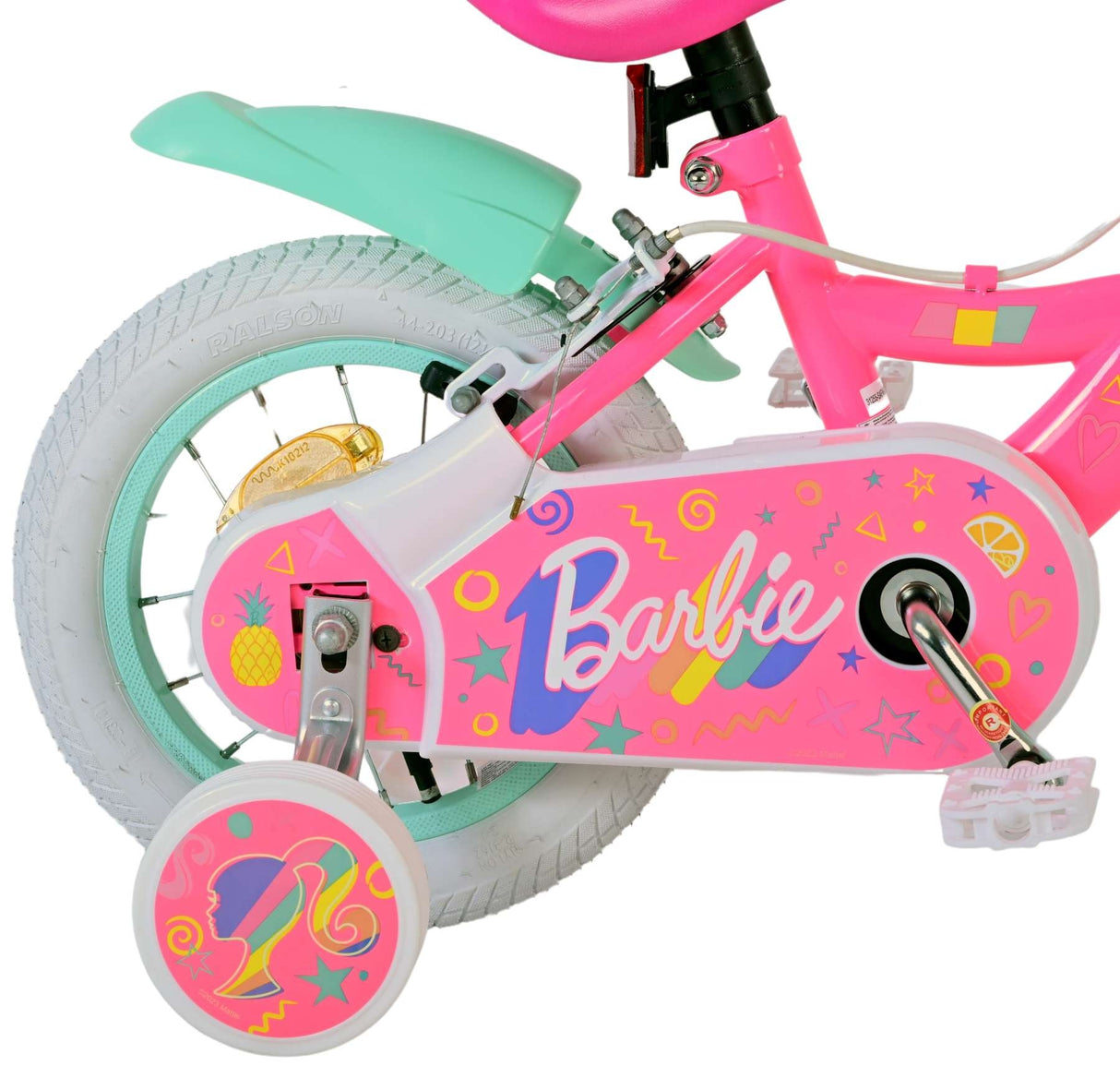 Rosa Kinderfahrrad mit bunten Mustern und Stützrädern