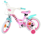 Rosa Kinderfahrrad mit Korb, weißen Reifen und bunten Aufklebern