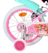 Fahrrad mit pinken und weißen Reifen, kindgerechtes Design und Aufkleber