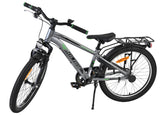 Mountainbike in Silber mit grünen Akzenten und Gepäckträger