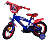 Kinderfahrrad in Blau und Rot mit Heldenmotiv und Stützrädern