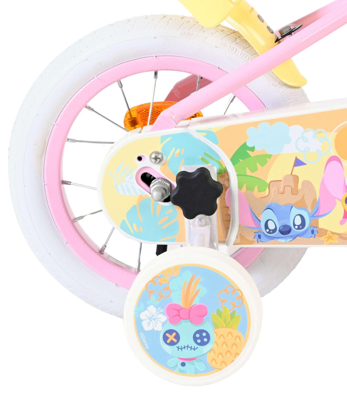Buntes Kinderfahrrad mit pinken Reifen und Disney-Motiv